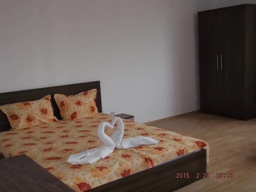 Dima Popova Apartments Tsarevo Room photo