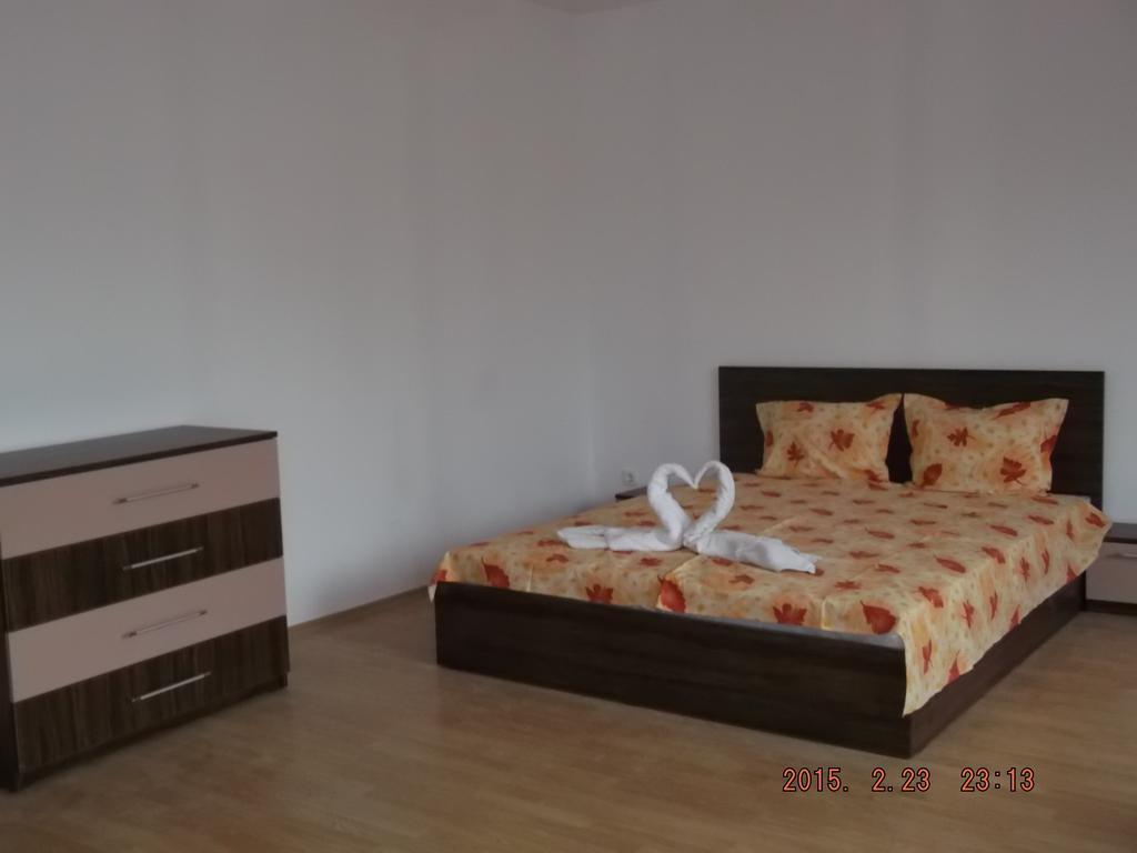 Dima Popova Apartments Tsarevo Room photo